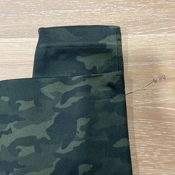 Spanx leggings - Picture 3 of 6